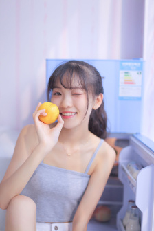 艳丽的反义词